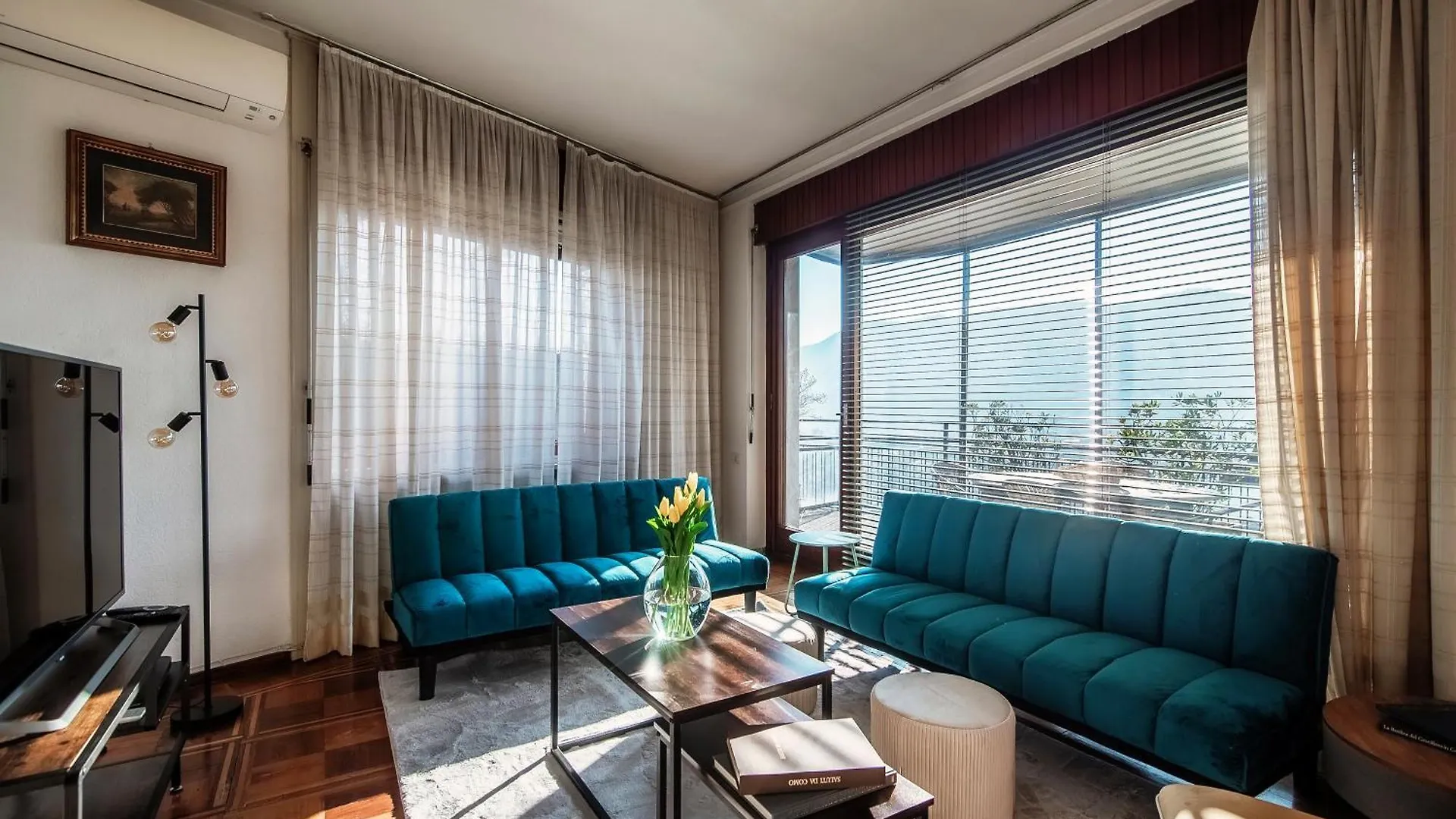 Lake And City View Apartment - Downtown Como 0*,