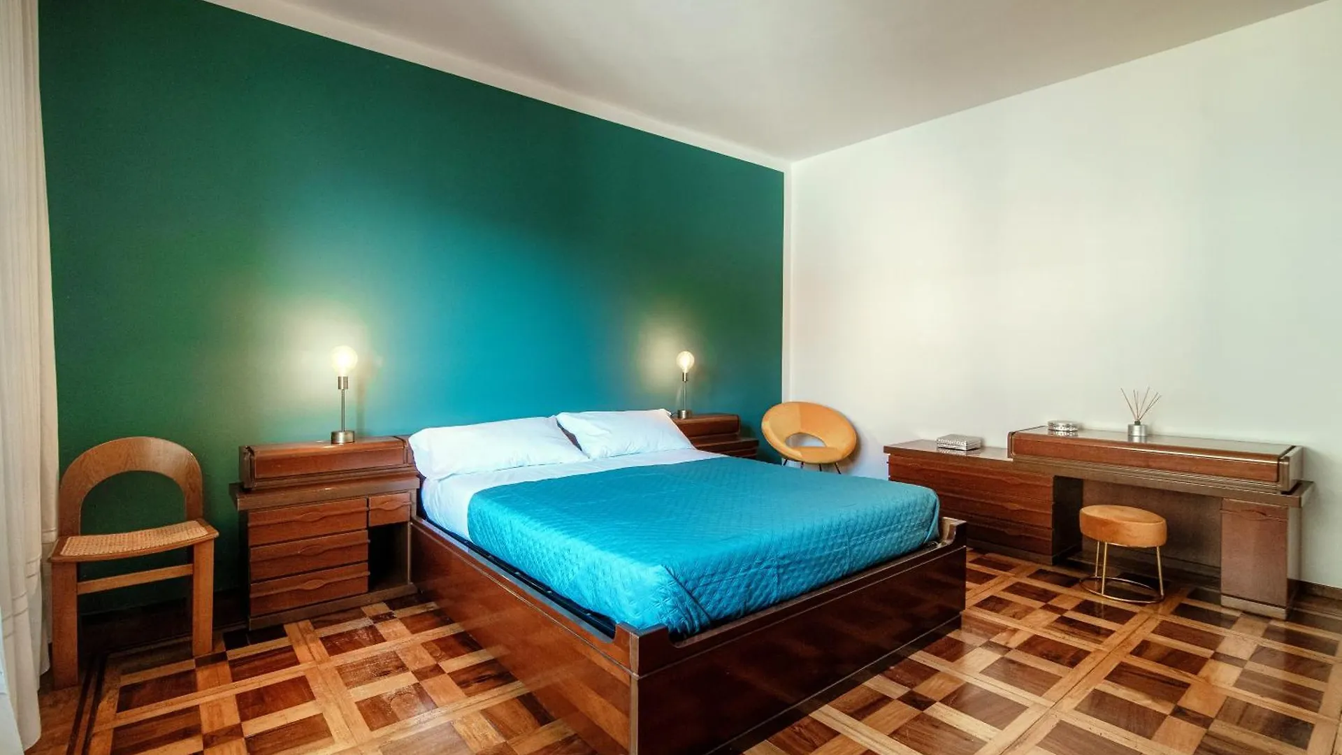Lake And City View Apartment - Downtown 科莫